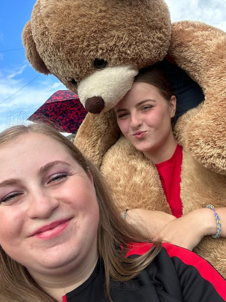 4a4ea59e-6e96-40ff-bc31-c77bed607f0f-min